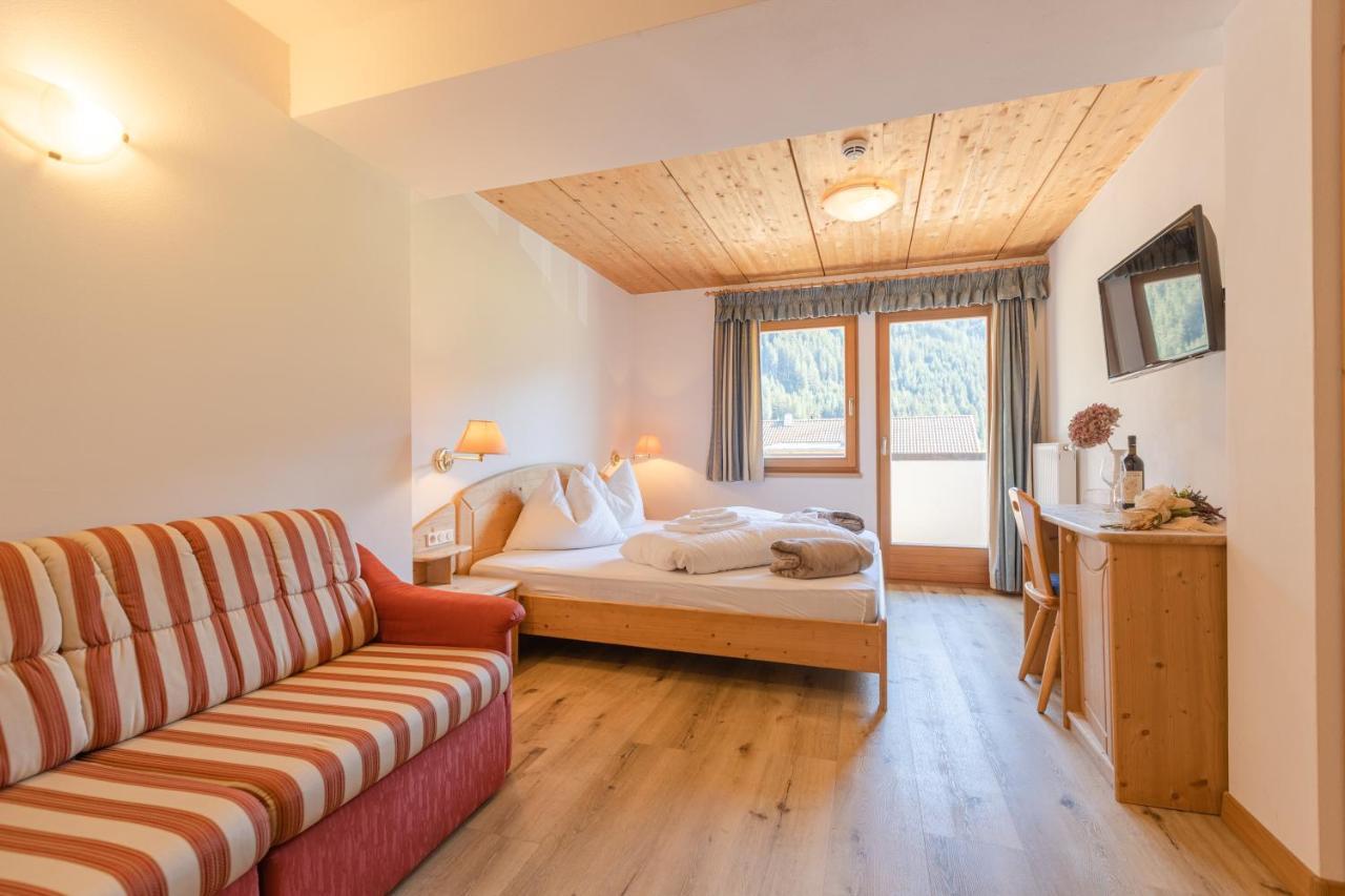 Hotel Tyrol Planca di Sopra Екстер'єр фото