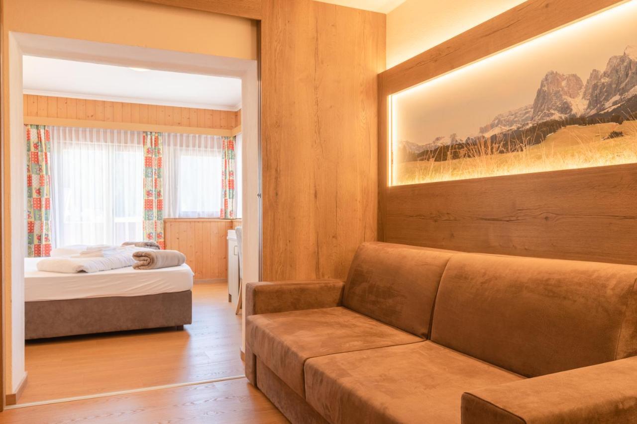 Hotel Tyrol Planca di Sopra Екстер'єр фото