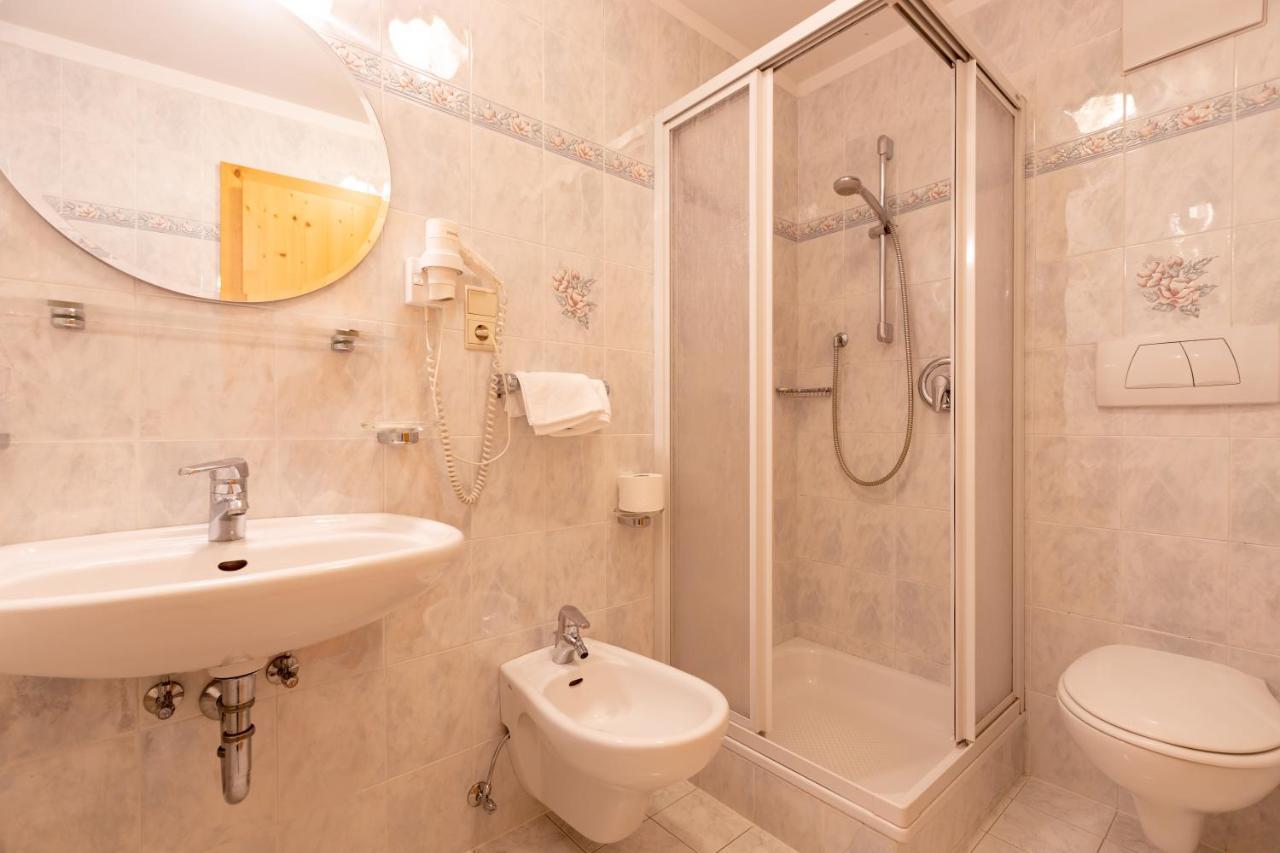 Hotel Tyrol Planca di Sopra Екстер'єр фото