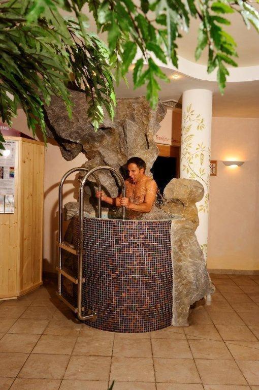 Hotel Tyrol Planca di Sopra Екстер'єр фото